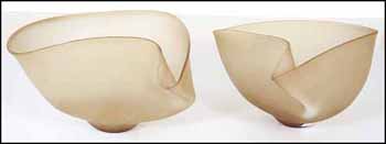 Pair of Glass Bowls (02774/2013-3015) by Francois Houde sold for $625