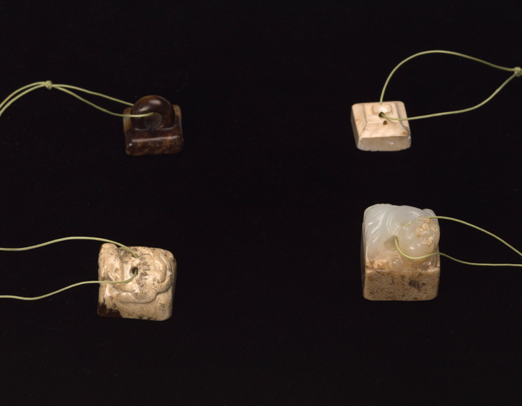A Group of Four Chinese Jade Miniature Seals, Ming Dynasty par  Chinese Art