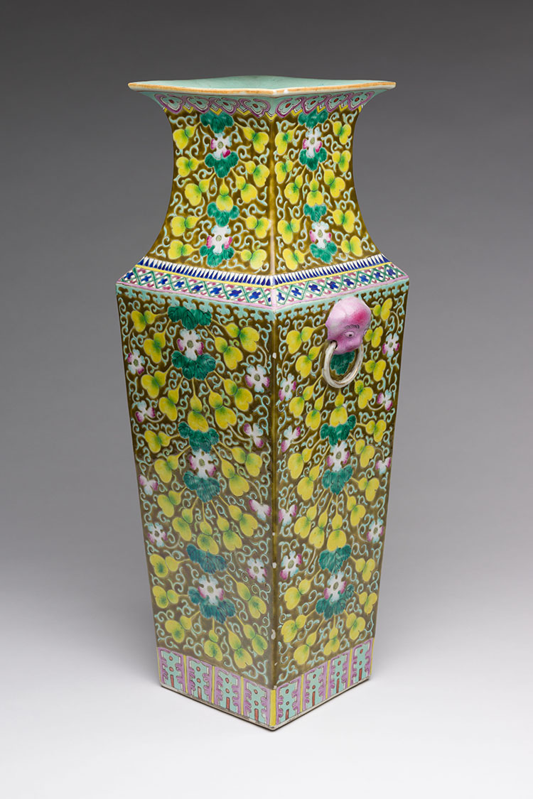 A Chinese Famille Rose Faceted Vase, Republican Period, Early 20th Century by  Chinese Art