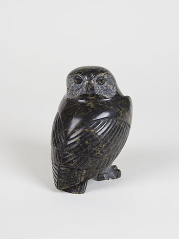 Owl by Pitseolak Qimirpik vendu pour $1,500