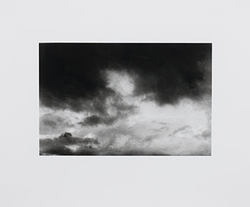 Sans titre (nuages) by Geneviève Cadieux vendu pour $1,875