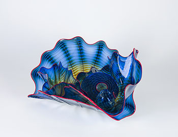 King's Blue Persian with Scarlet Lip Wraps (5 pieces) by Dale Chihuly vendu pour $11,875