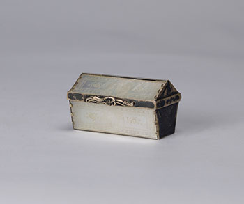 Chinese Incised Mother of Pearl Silver Mounted Snuff Box, 19th Century by  Chinese Art