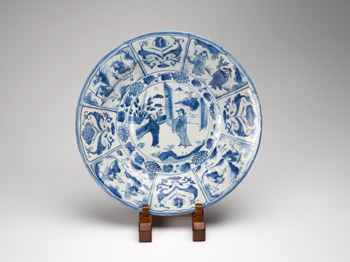 A Large Chinese Blue and White 'Noble Professions' Kraak Dish, Ming Dynasty, Wanli Period (1572-1620) par  Chinese Art
