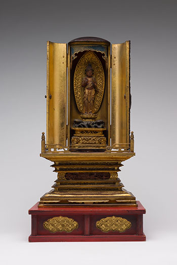 A Japanese Lacquer and Gilt Painted Zushi, Portable Shrine, 19th Century par  Japanese Art