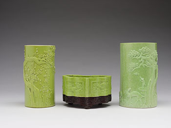 Three Chinese Green-Glazed Scholar’s Vessels, Mark of Wang Bingrong, Late Qing Dynasty par  Chinese Art