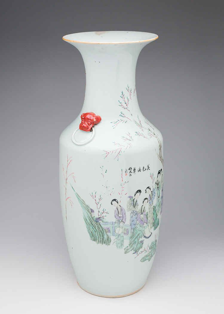 A Qianjiang Enamel Baluster Vase, Republican Period par  Chinese Art