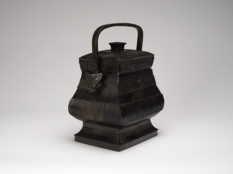 A Chinese Archaistic Bronze Incribed Vase, Fangyou, 17th/18th Century par  Chinese Art