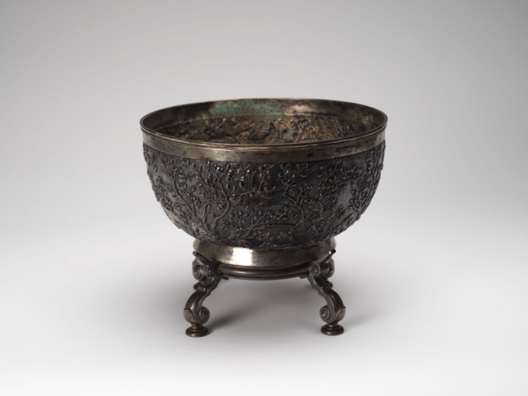 A Chinese Export Silver Bowl, Mark of Luen Wo, Circa 1865 by  Chinese Art