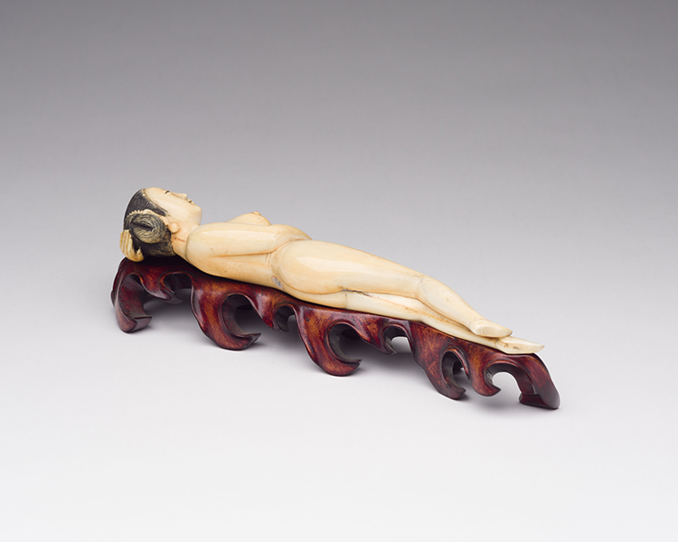 A Chinese Ivory Carved Doctor's Model, 19th Century par  Chinese Art