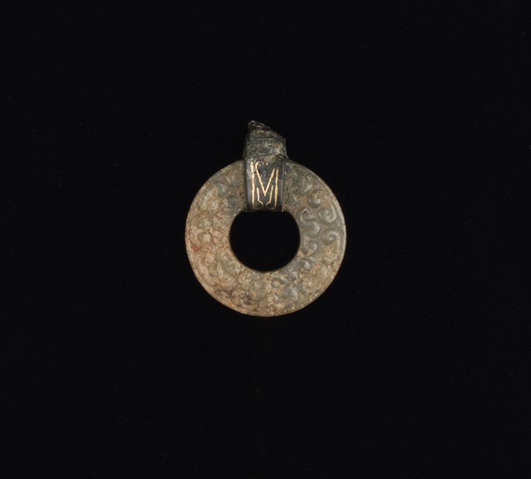 A Small Chinese Mottled Jade Disc, Bi, Han Dynasty par  Chinese Art