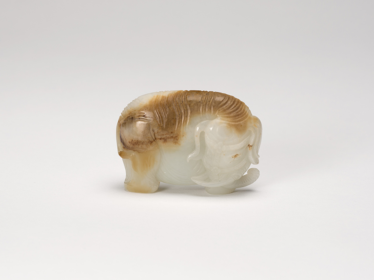 A Chinese Mottled White Jade Carved Elephant par  Chinese Art
