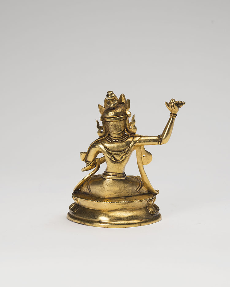 A Sino-Tibetan Gilt Bronze Seated Figure of Manjushri, 17th/18th Century par  Chinese Art