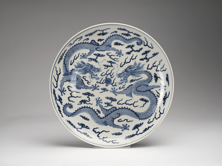 A Large Chinese Blue and White Dragon Dish, Guangxu Mark and Period (1875-1908) by  Chinese Art