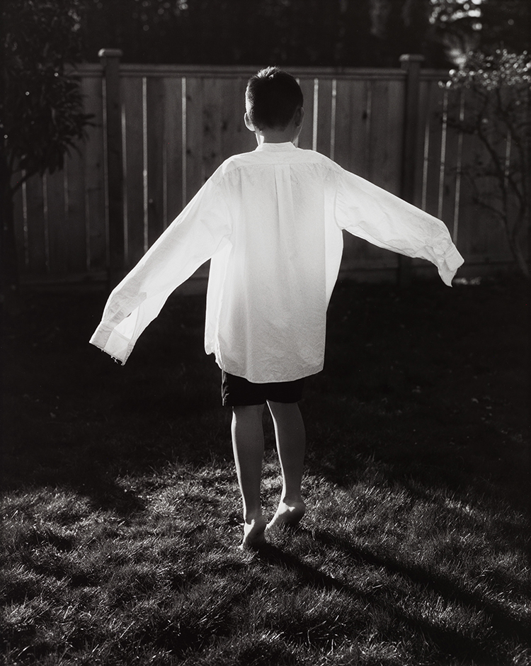 Kai In The Backyard, from the Back of My Hand series par Rydel Cerezo